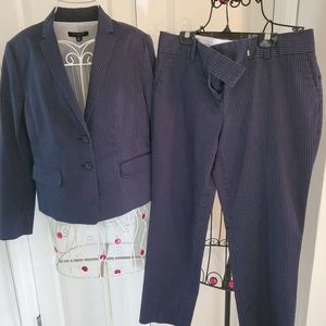 Ann Taylor blue capri pant suit Size 10p